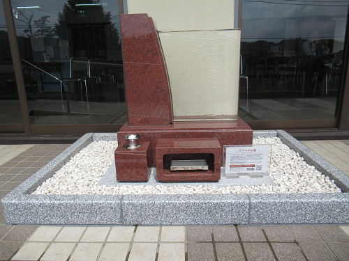 01.jpg
